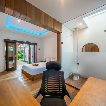 Zenden Wellness Guesthouse Canggu Екстериор снимка