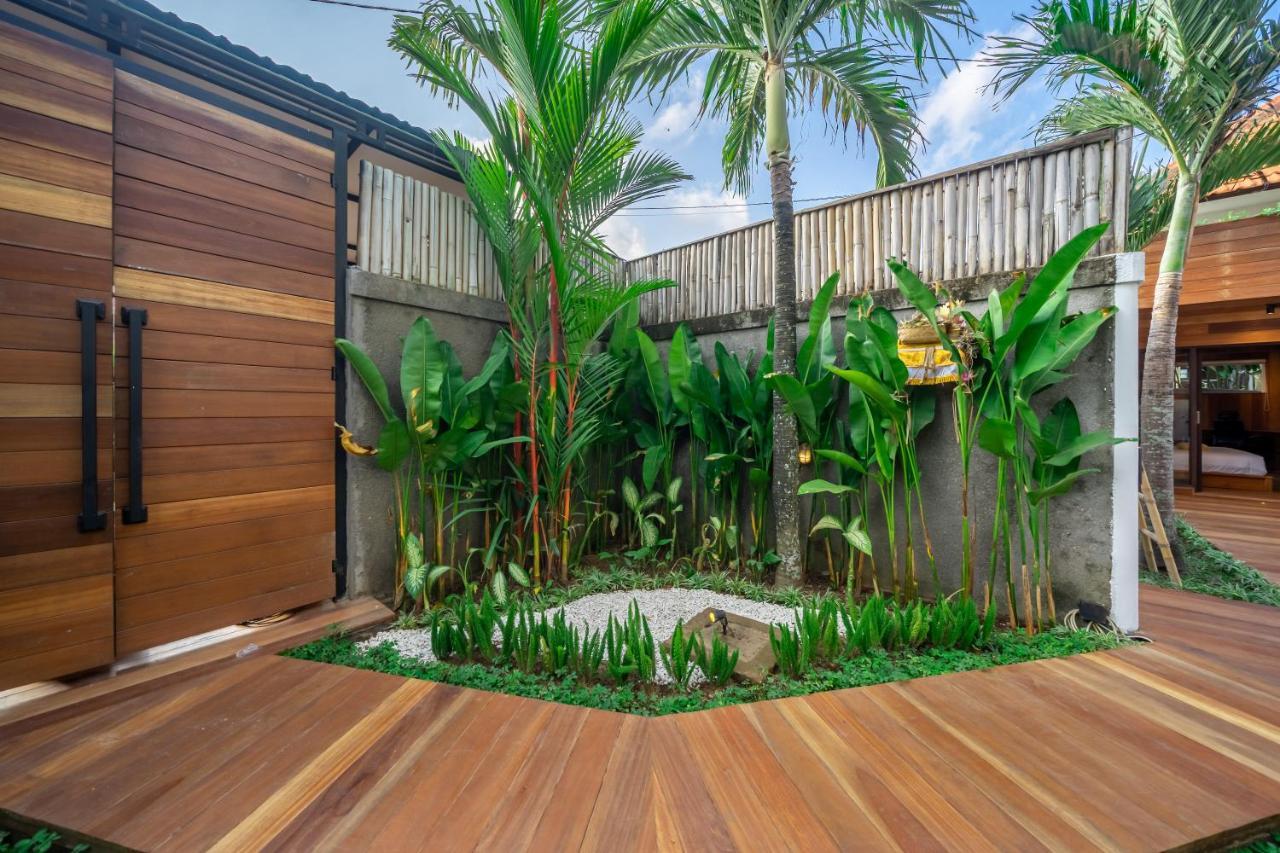 Zenden Wellness Guesthouse Canggu Екстериор снимка