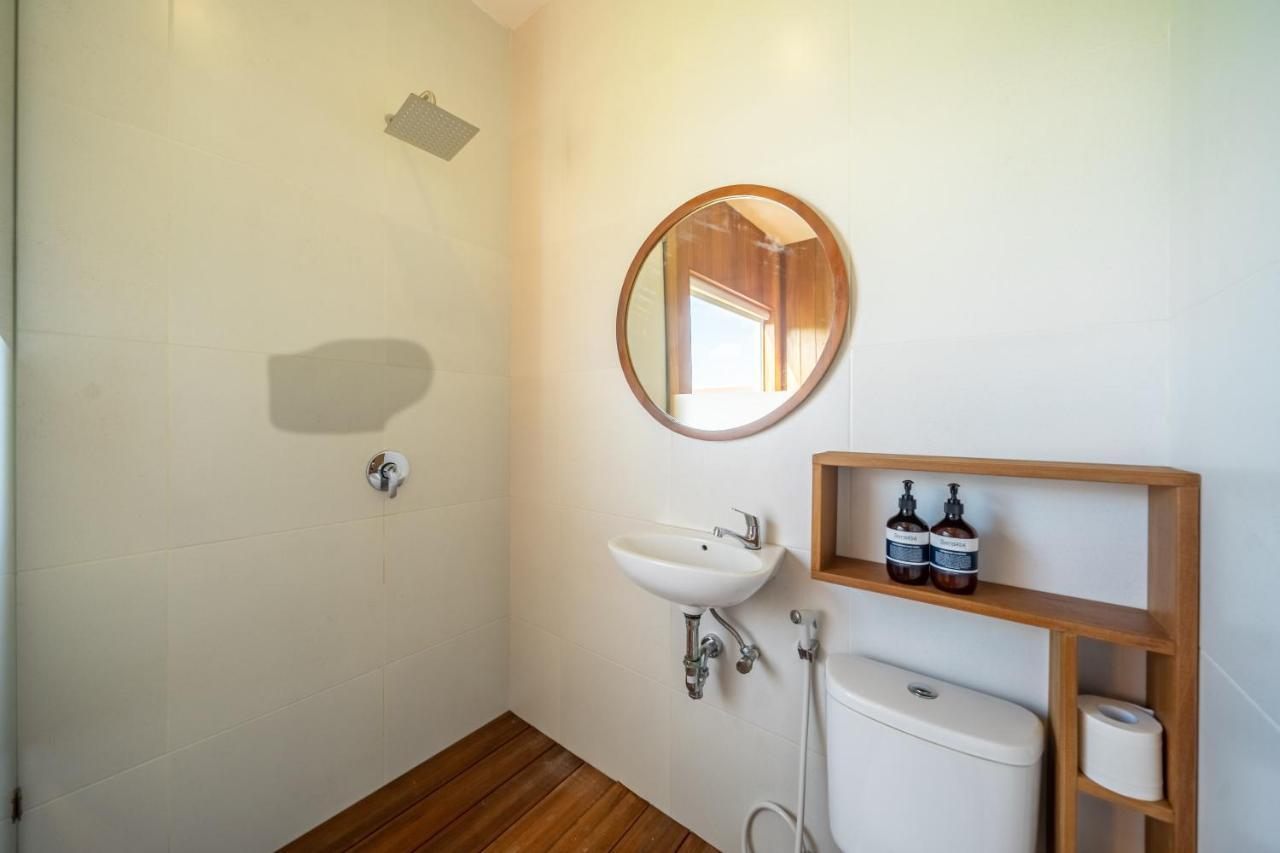 Zenden Wellness Guesthouse Canggu Екстериор снимка