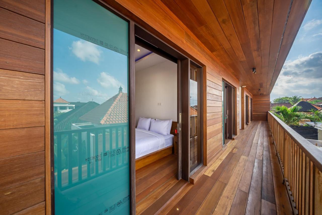 Zenden Wellness Guesthouse Canggu Екстериор снимка